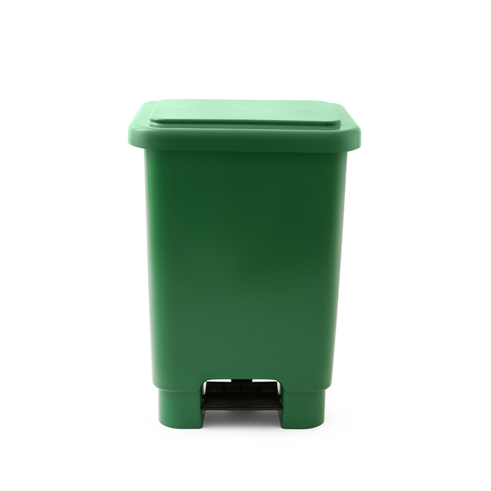 LIXEIRA COM PEDAL 100 LITROS